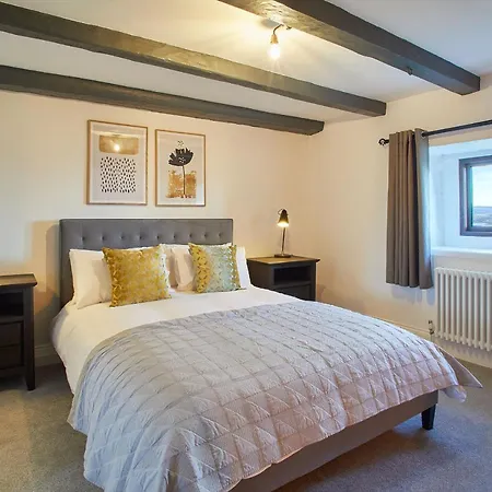 Host & - The Coach House Semesterbostad *