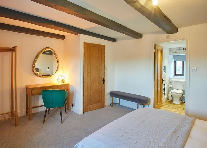 Semesterbostad Host & - The Coach House Whitby