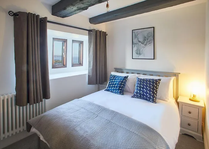 Host & - The Coach House Semesterbostad